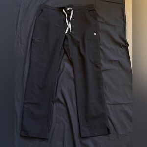 Figs women’s black pants - Large petite